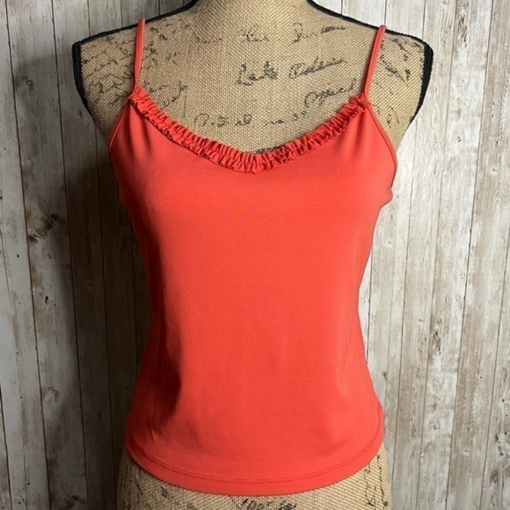 🐺Ann Taylor Coral Spaghetti Strap Crop